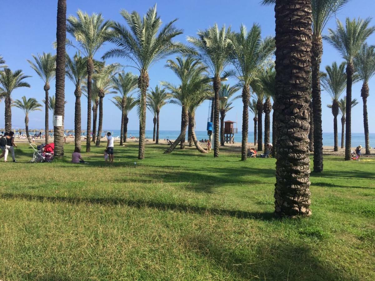 Apartamento La Carihuela - Urb. Eurosol Apartman Torremolinos Kültér fotó